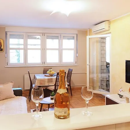 Sky City View Apartment & Big Terrace Belgrad Exterior foto